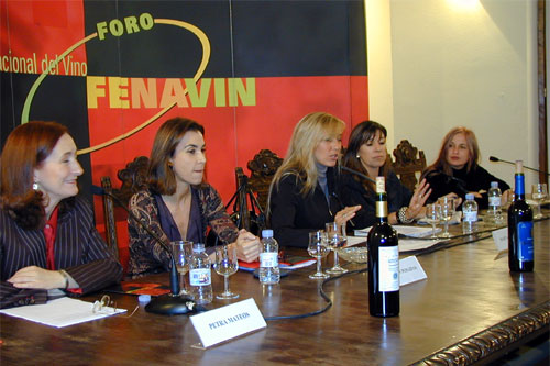 Petra Mateos, Carmen Posadas, Marta Robles, Carmen Gurruchaga y Marisol Galdón