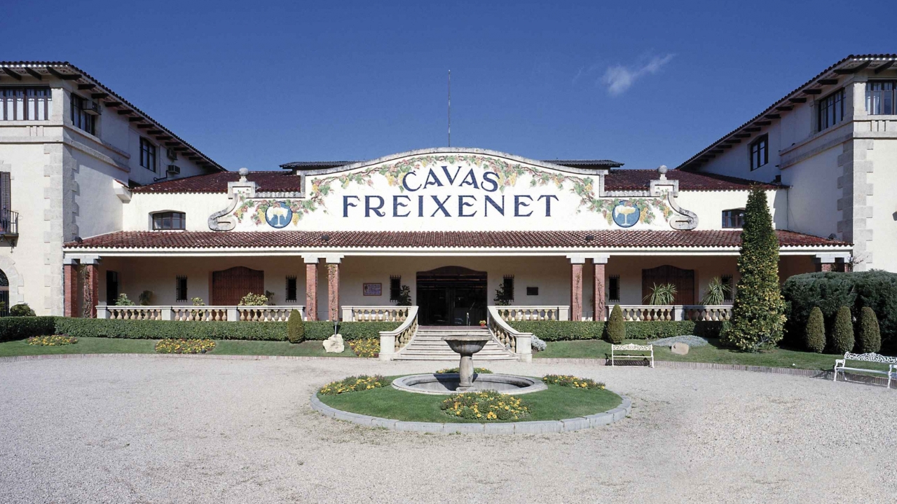 Sede de la centenaria bodega Freixenet