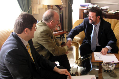 Firma del convenio con la Cámara de Comercio